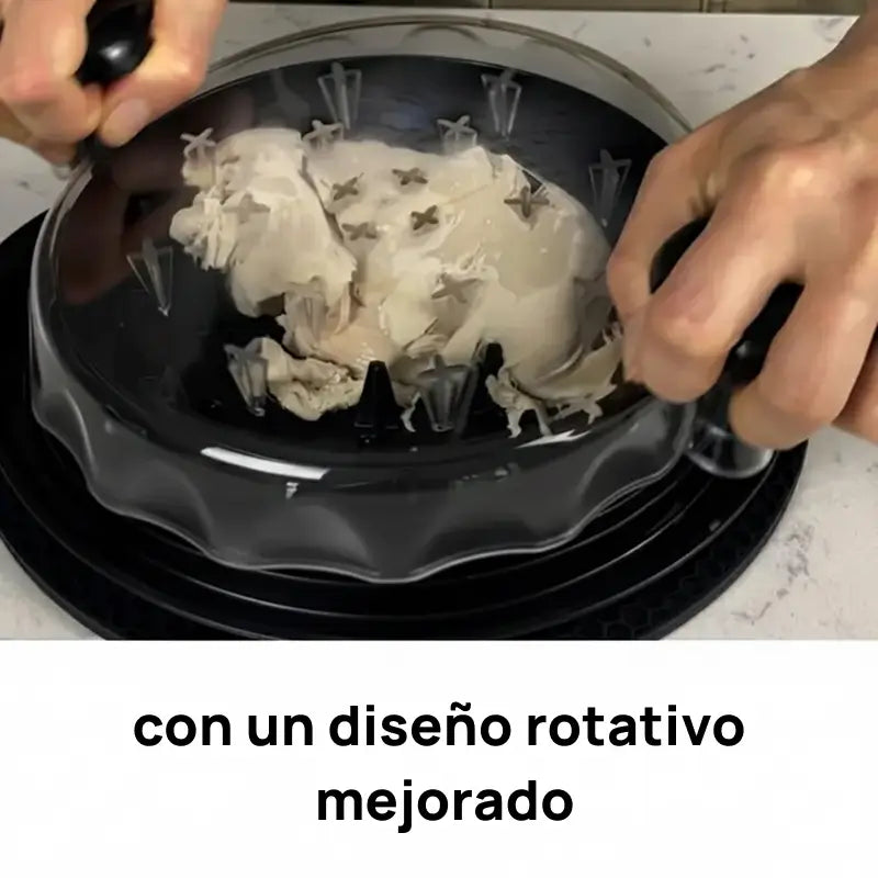 Desmenuzador grande de carne en acero inoxidable con tapa visible y mango ergonómico, perfecto para pollo, res y alimentos de forma rápida y segura