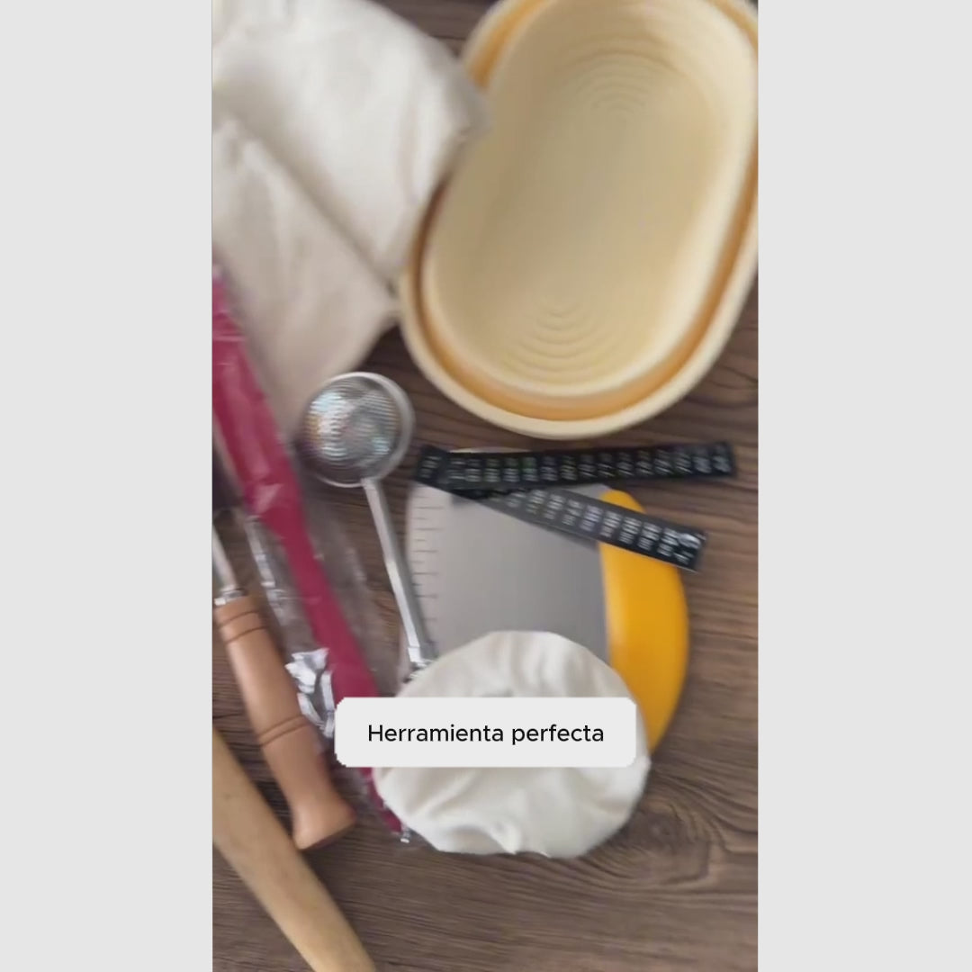 Kit premium para elaboración de pan sourdough, incluye cestos de silicón, pote, espátula, batidor y bolsas, esencial para panadería casera y horneado profesional seguro